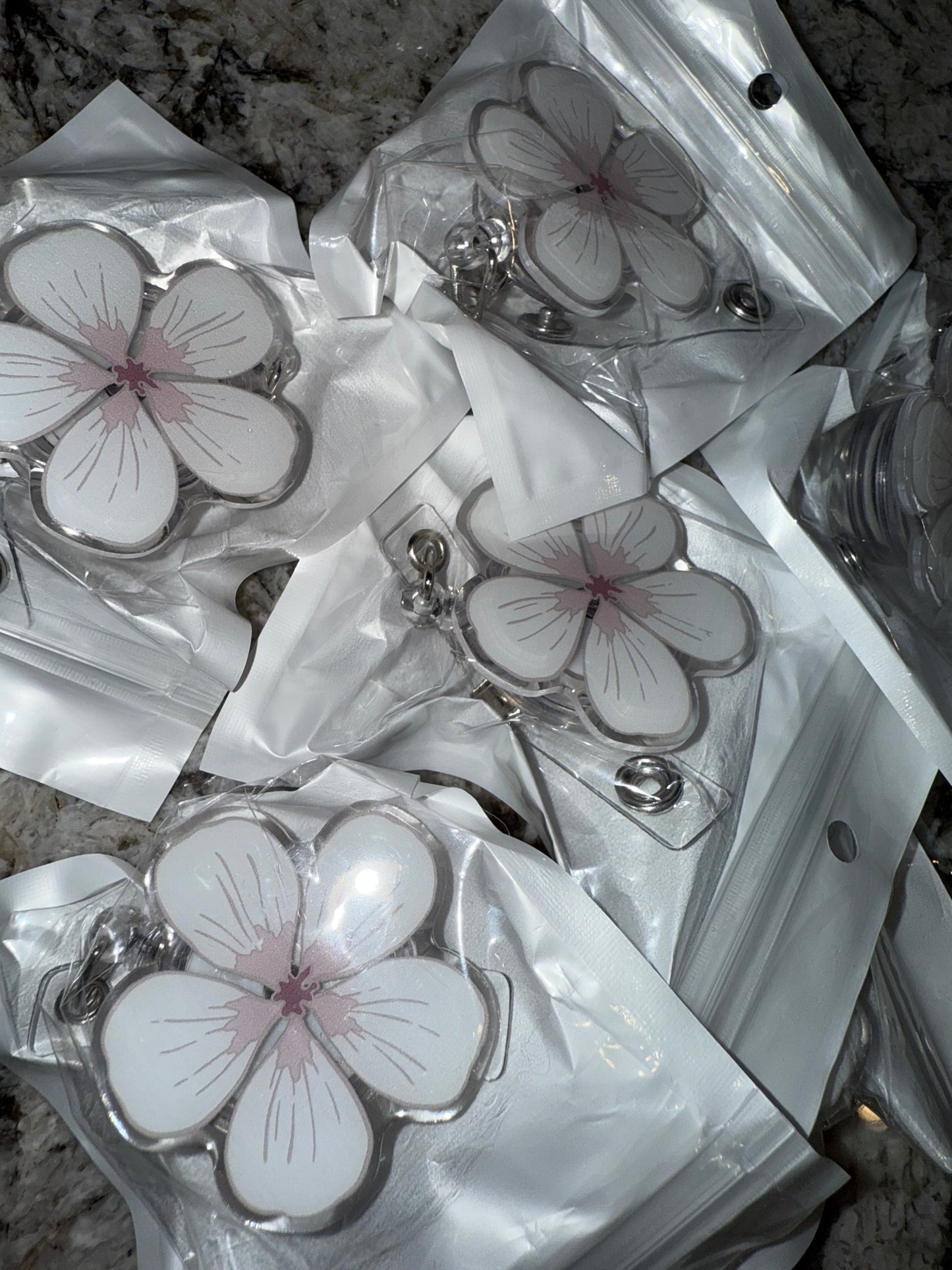 BADGE REEL (ALLIGATOR CLIP)