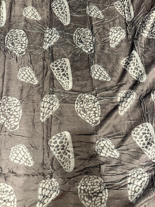 BLANKET SHELLS GRAY 60x80"