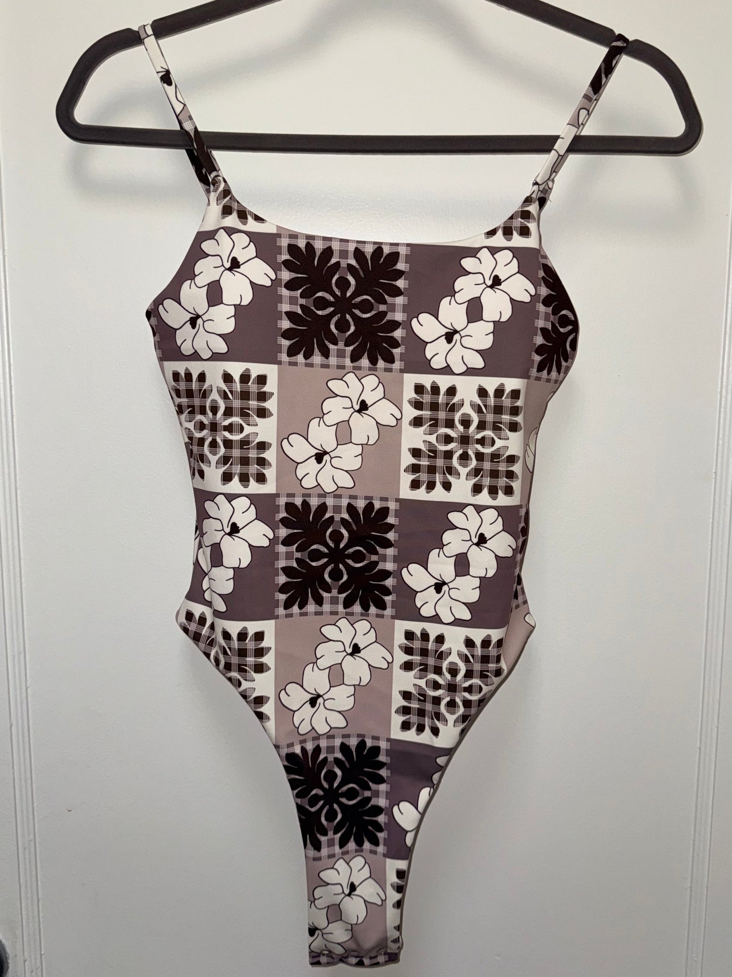 ***PREORDER***BODYSUIT ULU PUAKENIKENI