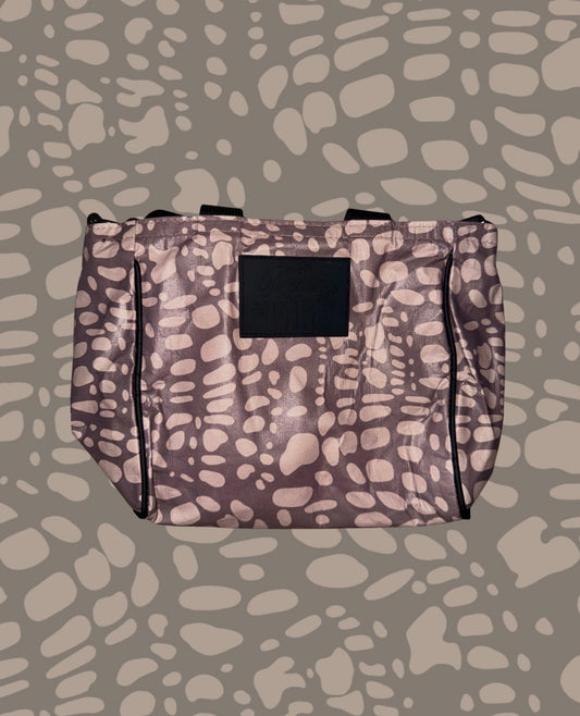 MINI TOTE/CROSSBODY MITER SHELL