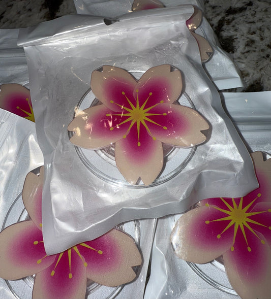 MAGSAFE PHONE GRIP SAKURA **KEAHIKO COLLAB**