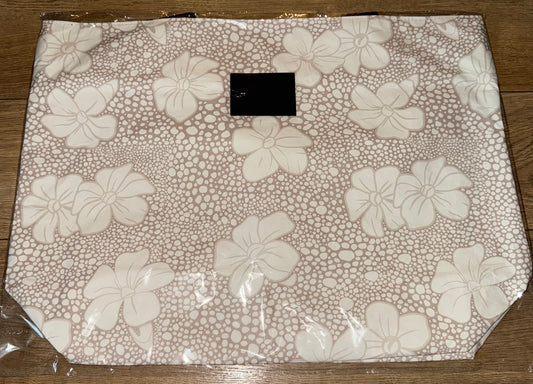 TOTE PUAKENIKENI BROWN