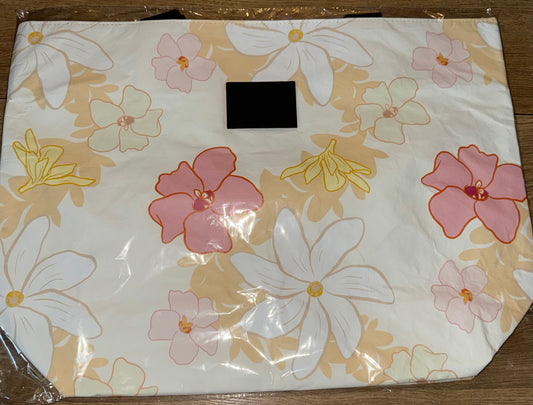 TOTE TIARE LEI CREAM